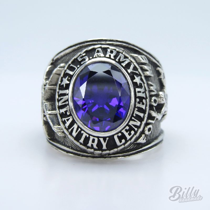 Infantry Center Ring - Echoes of Valor Infantry Center Ring - Echoes of Valor