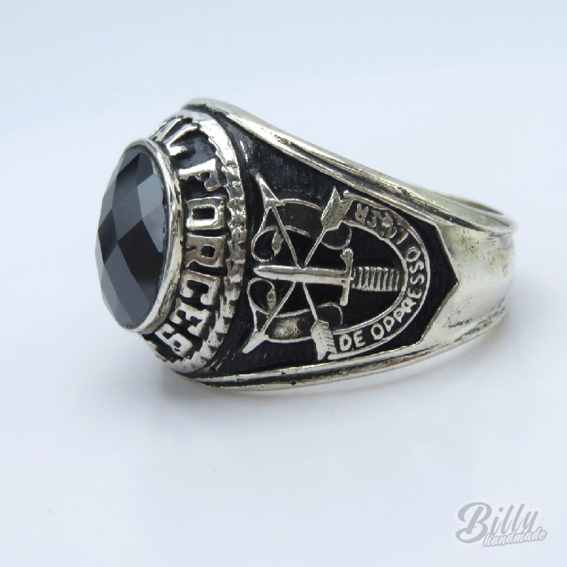 US Special Forces Ring - Defenders of Freedom US Special Forces Ring - Defenders of Freedom
